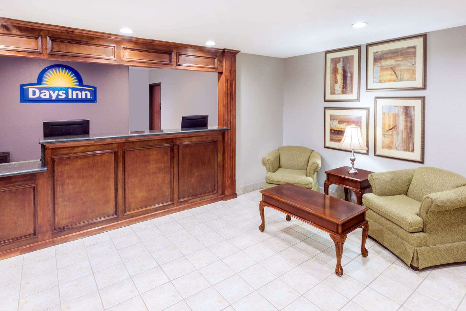 Days Inn By Wyndham Galliano La Exterior photo